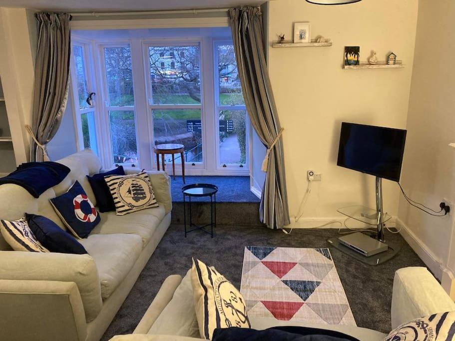 Lawn View Apartment Dawlish Ngoại thất bức ảnh