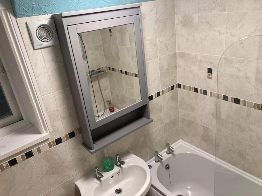 Lawn View Apartment Dawlish Ngoại thất bức ảnh